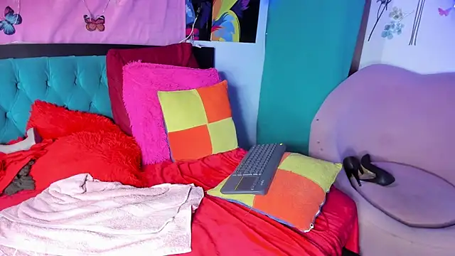 scarrlett40 online show from January 22, 2025, 6:20 am