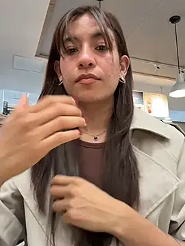 Snapshot of ValeriEvan chatting on December 21, 2024, 5:51 pm ValeriEvan online show from December 21, 2024, 5:51 pm