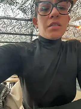 ValeriEvan online show from February 20, 2026, 8:31 pm