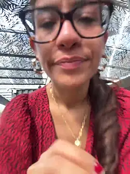 ValeriEvan online show from February 26, 2026, 8:19 pm