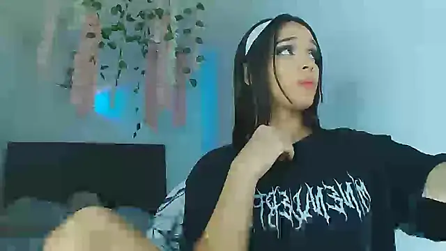alexaryderr online show from April 24, 2026, 8:55 pm