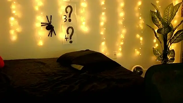 Sapphir3xoxo online show from October 29, 2025, 10:55 pm