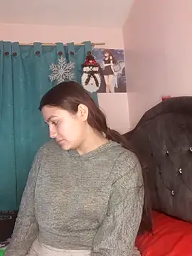 Nahiara velez online show from December 13, 2024, 2:43 am