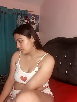 Nahiara velez online show from January 15, 2025, 11:40 pm