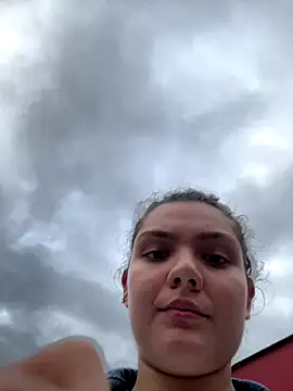 eva y marcelo online show from October 1, 2025, 10:05 pm