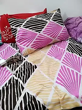 Snapshot of Diya_Chopra chatting on December 29, 2024, 6:14 am Diya Chopra online show from December 29, 2024, 6:14 am