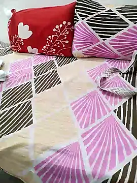 Snapshot of Diya_Chopra chatting on January 2, 2025, 5:46 am Diya Chopra online show from January 2, 2025, 5:46 am