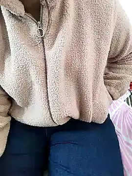 Snapshot of Diya_Chopra chatting on January 4, 2025, 10:16 am Diya Chopra online show from January 4, 2025, 10:16 am