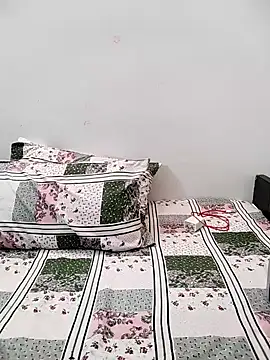 Snapshot of Diya_Chopra chatting on January 11, 2025, 4:59 am Diya Chopra online show from January 11, 2025, 4:59 am