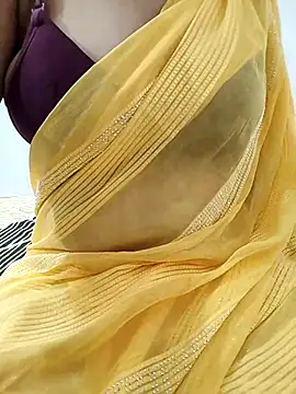 Snapshot of Diya_Chopra chatting on March 6, 2025, 5:03 am Diya Chopra online show from March 6, 2025, 5:03 am