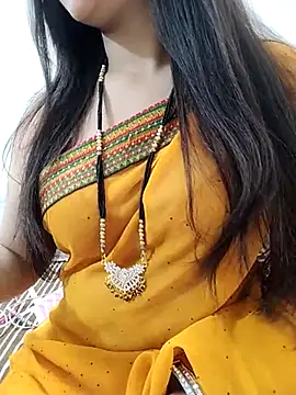 Snapshot of Diya_Chopra chatting on March 8, 2025, 5:17 am Diya Chopra online show from March 8, 2025, 5:17 am