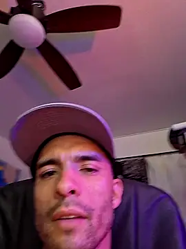 JohnnyDeep187 online show from December 23, 2025, 7:50 am