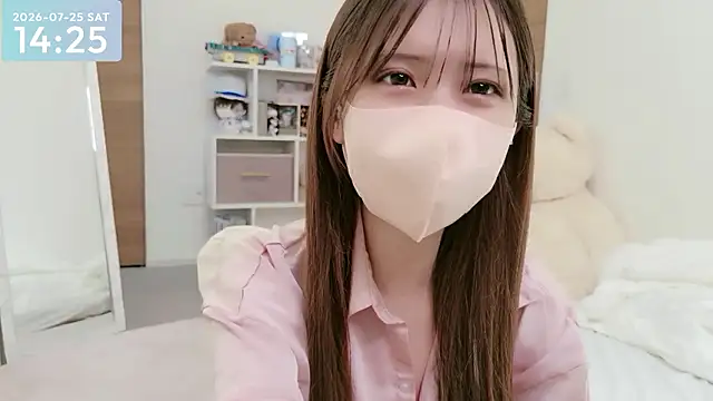 Snapshot of -SHINON- chatting on July 25, 2026, 5:27 am -SHINON- online show from July 25, 2026, 5:27 am