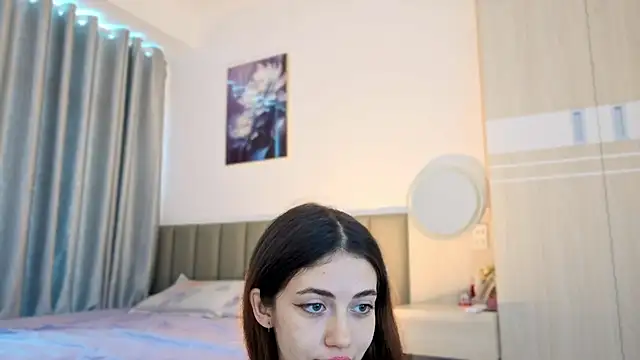 sweety vikky online show from June 1, 2026, 12:34 am