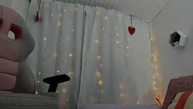 Zara dulce online show from February 7, 2025, 12:06 pm