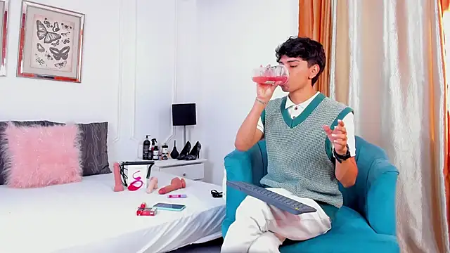 Santy carrington online show from January 15, 2025, 8:37 pm