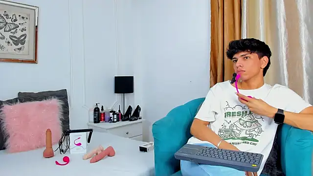 Santy carrington online show from January 18, 2025, 12:02 am