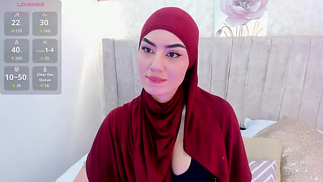 fatimarab online show from October 22, 2025, 8:08 pm