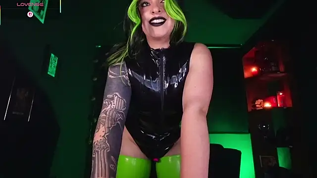 YourMissAlice online show from November 9, 2025, 8:18 pm