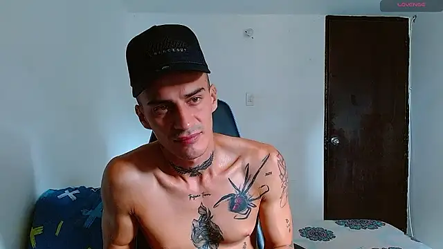 bray hotboy777 online show from January 12, 2026, 3:17 pm