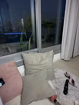 IvonneJoy online show from February 25, 2026, 10:52 pm