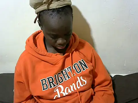 Thicky kyla online show from November 28, 2025, 10:56 pm