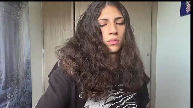 gabriel  manson online show from September 12, 2025, 9:37 pm