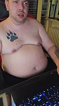 PupW0lfy online show from February 13, 2026, 6:48 pm