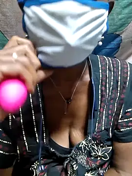 Tamil--Rani online show from November 20, 2025, 1:33 pm