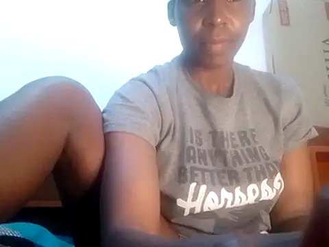 Claris2 online show from November 19, 2025, 8:20 pm