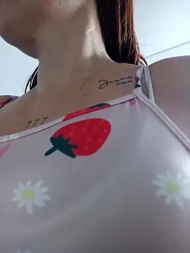 Magica lorena online show from October 9, 2025, 1:09 pm