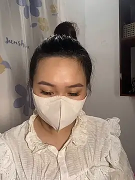 Odette68 online show from December 9, 2024, 7:39 am