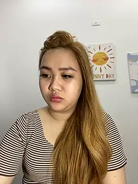 Odette68 online show from February 14, 2026, 3:14 am