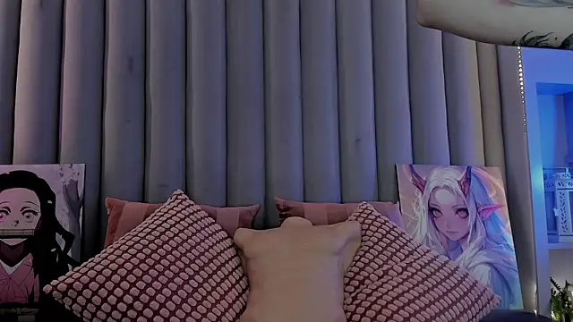 AmbarHills 1 online show from November 4, 2025, 11:42 am