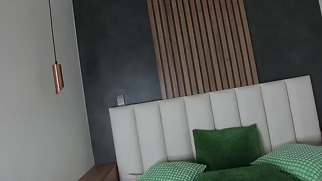 AmbarHills 1 online show from November 20, 2025, 11:32 am