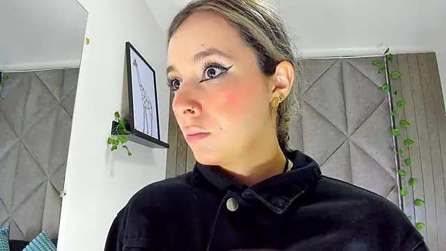 AmbarHills 1 online show from February 7, 2026, 11:36 am