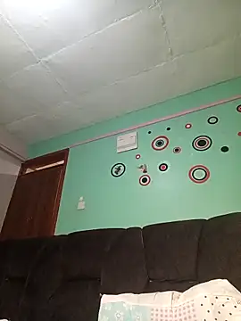 prettysonnie online show from February 28, 2025, 2:31 am