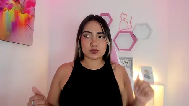  Ameliie online show from March 7, 2025, 6:43 pm