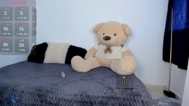 LittleParker online show from December 14, 2025, 12:43 pm