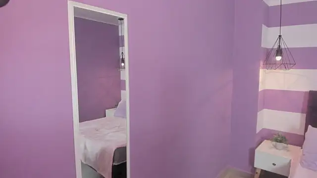 Snapshot of lovely__martina chatting on December 3, 2024, 6:49 pm lovely martina online show from December 3, 2024, 6:49 pm