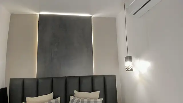 AbbyWathson online show from February 10, 2026, 11:47 am