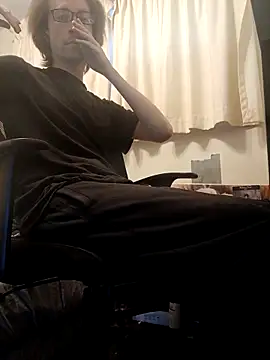 Snapshot of bigdickbri8 chatting on February 16, 2026, 10:06 pm bigdickbri8 online show from February 16, 2026, 10:06 pm