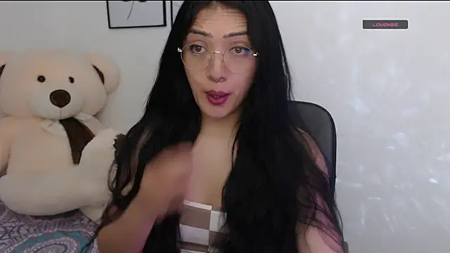 Suzanne abbey online show from October 6, 2025, 11:35 pm