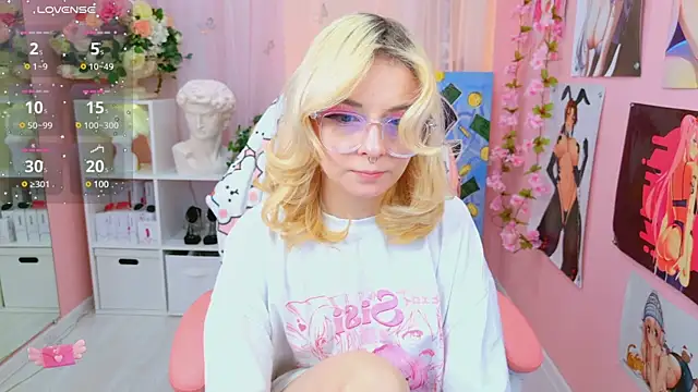 Coconut Mia online show from January 17, 2025, 8:55 pm