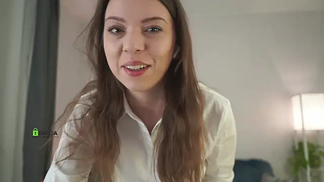 Snapshot of Victoria1Love chatting on February 4, 2025, 4:08 pm Victoria1Love online show from February 4, 2025, 4:08 pm