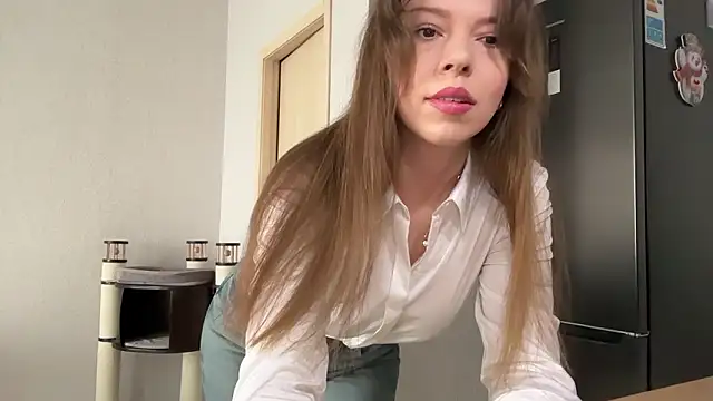 Victoria1Love online show from March 17, 2026, 11:35 am