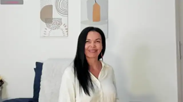 Evawalker  online show from March 5, 2026, 3:13 am