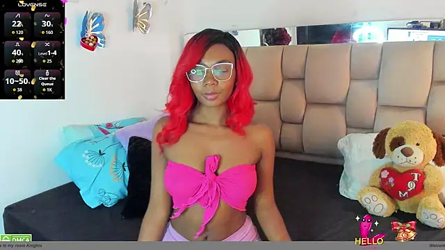 ZaraMartinez online show from October 21, 2025, 9:04 pm