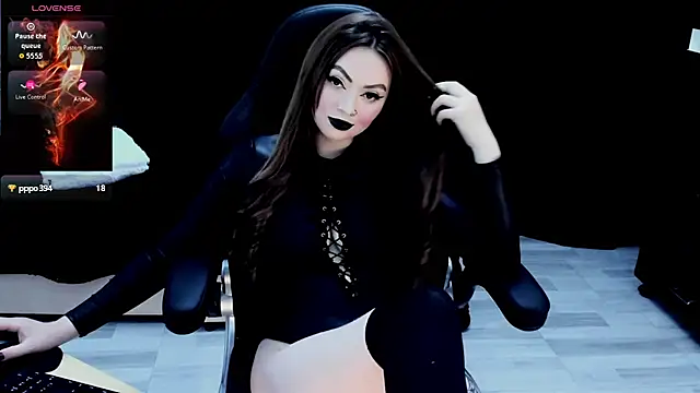 nasty katty  online show from September 23, 2025, 10:13 pm