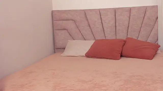 SavannahWildee online show from February 20, 2026, 1:11 pm